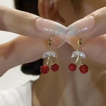 Nauja mados tendencija Unikalus dizainas Elegantiški ir išskirtiniai cirkono raudoni vyšniniai auskarai moterims Papuošalai Vestuvių vakarėlis Aukščiausios kokybės dovana