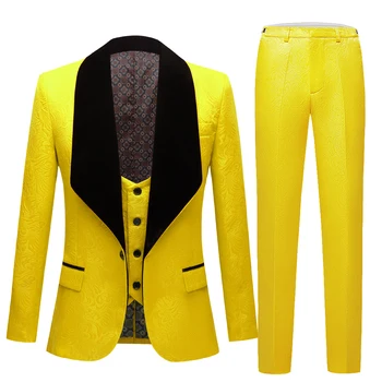 Naujas klasikinis vyriškas kostiumas Slim Fit Masculino vakariniai kostiumai vyrams Skara Atvartas Jaunikis Smokingai Geltona Violetinė Vestuvinė apranga 3VNT