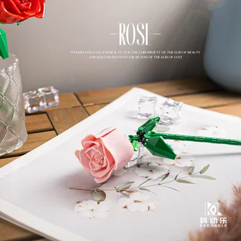 Romantiška rožių gėlių puokštė Statybinis blokas Amžinojo modelio surinkimas Plastikinių augalų plytų namų dekoras Motinos dienos gimtadienis R dovana